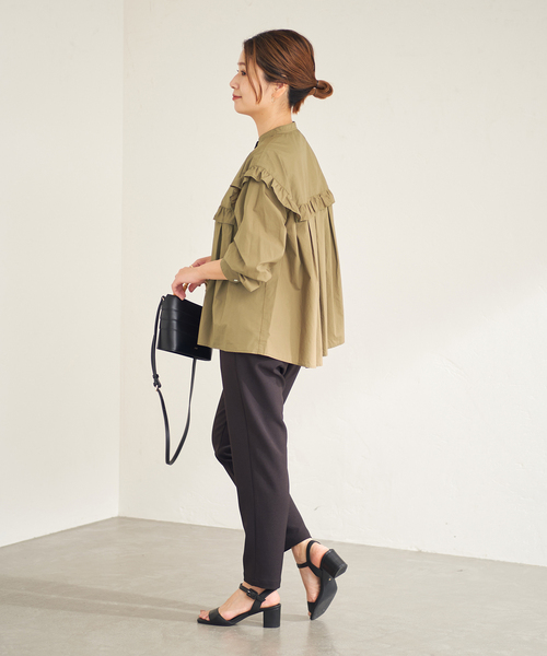 JOURNAL STANDARD（ジャーナルスタンダード）の「ショルダーフリルミドルブラウス（シャツ/ブラウス・レディース・ホワイト/ブラック/カーキ・FREE）」の5枚目の写真