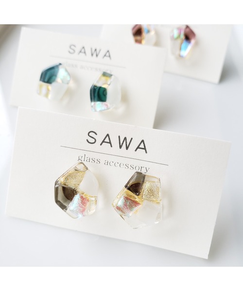 tone(トーン)の「【sawa】多角形ピアス(Sサイズ)(MA)(ピアス(両耳用)・レディース・パープル/グレー/グリーン系その他/ラベンダー・FREE)」の2枚目の写真
