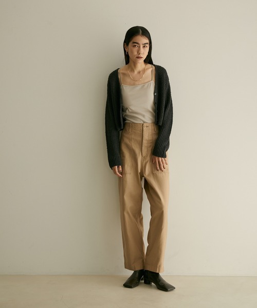 SALON adam et rope'(サロン アダム エ ロペ)の「【WEB限定】カールヤーンVネックショートカーディガン(カーディガン/ボレロ・レディース・チャコールグレー/オフホワイト・FREE)」の17枚目の写真
