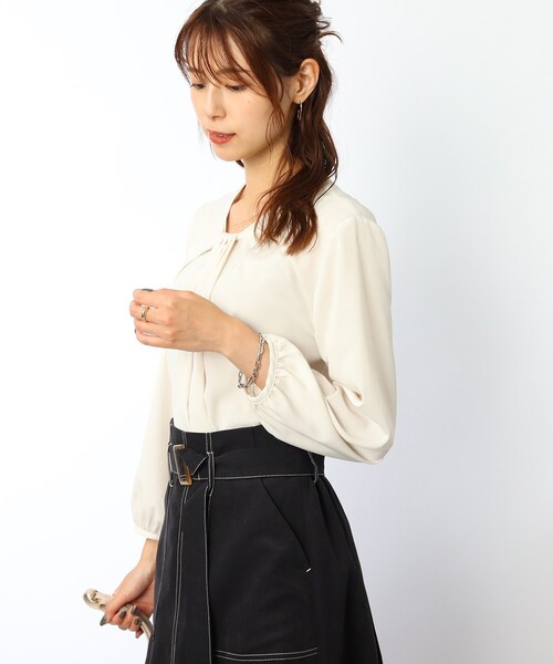 DRESKIP(ドレスキップ)の「◆ボウタイ風ブラウス(シャツ/ブラウス・レディース・サックスブルー/ホワイト系3/ブラック系/ナチュラル・03/02/04)」の20枚目の写真