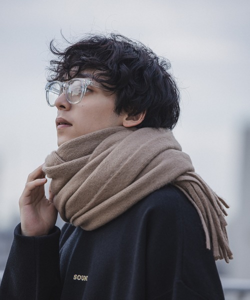 RAGEBLUE（レイジブルー）の「ラッセル編み/ボリュームフリンジマフラー（マフラー・メンズ・ブラック/ベージュ/グレー/オフホワイト/オレンジ/ブルー/グリーン/レッド/ブラウン/ライトブルー/イエロー・ONE SIZE/FREE）」の5枚目の写真