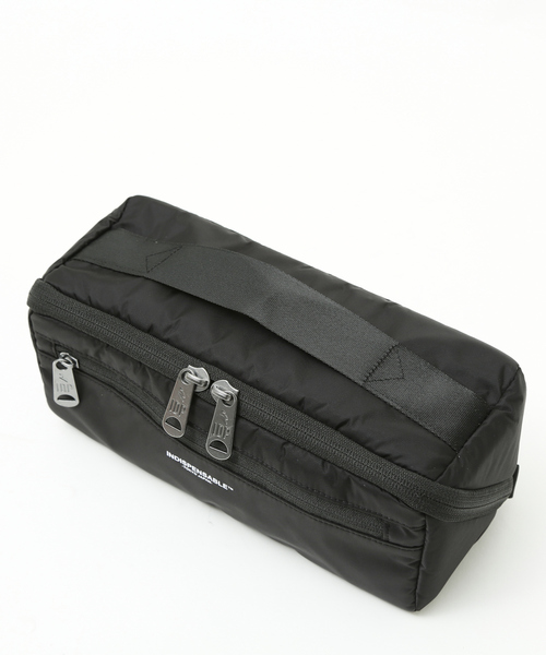 INDISPENSABLE （インディスペンサブル）の「【INDISPENSABLE / インディスペンサブル】IDP GADGET CASE BITE ECONYL MS  ガジェットケース3.5L（ハンドバッグ・メンズ・ブラック・フリー）」の9枚目の写真