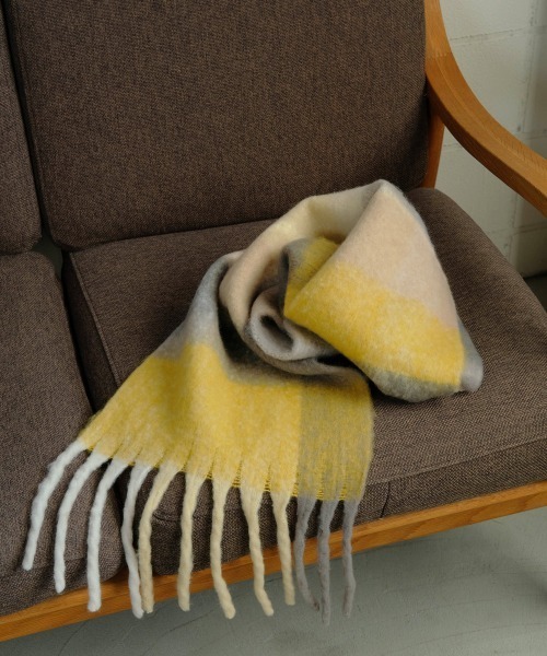 Bab（バブ）の「起毛チェック柄マフラー（マフラー・レディース・イエロー/ブルー/パープル・ONESIZE）」の19枚目の写真