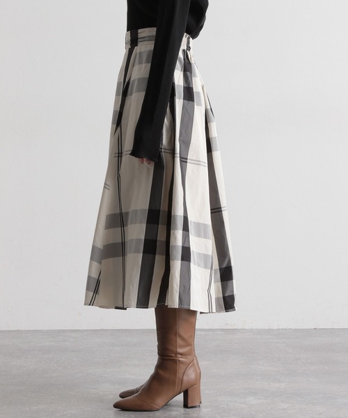 Andemiu(アンデミュウ)の「【選べる着丈/WEB限定】アソートガラスカート173772(スカート・レディース・ブラック/グリーン/ホワイト系8/ネイビー系/ブルー/ボルドー・FREE/フリー)」の11枚目の写真