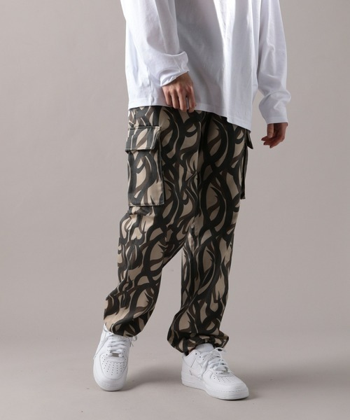 L.H.P Private Brand(エルエイチピープライベートブランド)の「DankeSchon/ダンケシェーン/トライバルカーゴパンツ(その他パンツ・メンズ・グレー/ベージュ・S/L)」の2枚目の写真