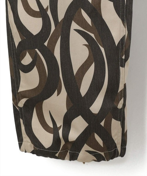 L.H.P Private Brand(エルエイチピープライベートブランド)の「DankeSchon/ダンケシェーン/トライバルカーゴパンツ(その他パンツ・メンズ・グレー/ベージュ・S/L)」の16枚目の写真