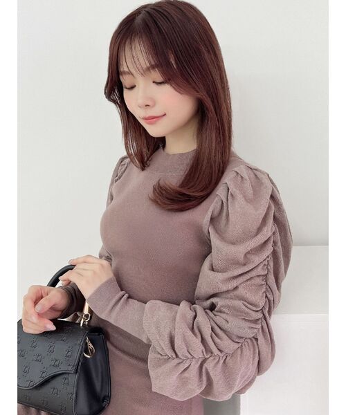 RESEXXY(リゼクシー)の「スリーブギャザータイトニットワンピース(ワンピース・レディース・ブラウン/ホワイト/ブラック・MEDIUM/SMALL)」の20枚目の写真