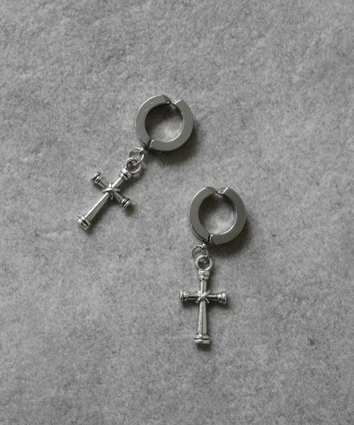 Port（ポート）の「メンズライク ドロップモチーフ イヤーカフ（イヤーカフ・メンズ・シルバー系その他/ブラック系その他/シルバー/ブラック/ブラック系その他2/シルバー系その他2・FREE）」の13枚目の写真