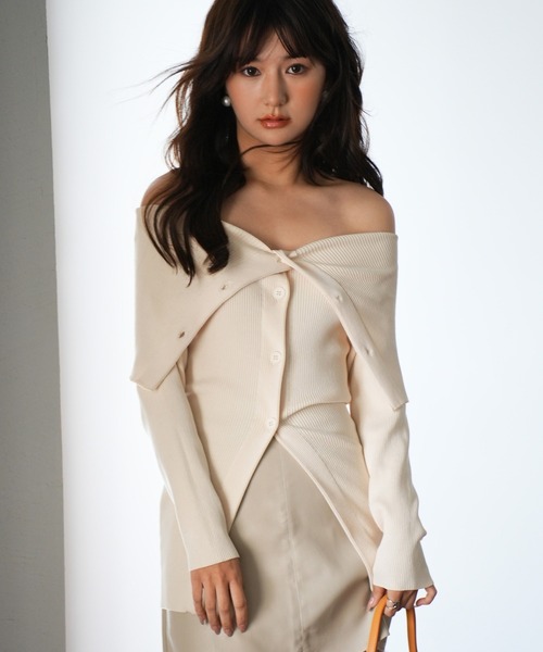 SAISON DE PAPILLON（セゾンドパピヨン）の「オフショルダーリブニットプルオーバー（カーディガン/ボレロ・レディース・ベージュ/ピンク/モカ/ネイビー・L/M）」の18枚目の写真