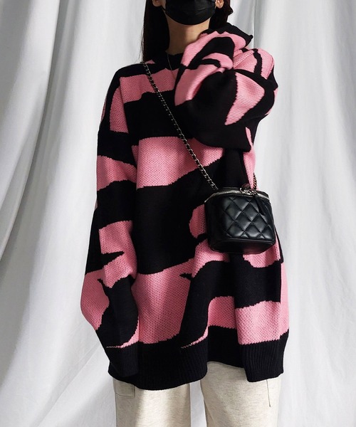 me+em select(ミームセレクト)の「ビッグシルエットバイカラーゼブラニット / bicolor zebra pattern knit(ニット/セーター・レディース・グリーン/ピンク/オレンジ・FREE)」の22枚目の写真