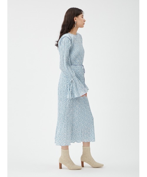 超美品❗️FRAY ID フレイアイディー　フラワープリント プリーツワンピース FRAY I.D（フレイアイディー）の「ワッシャープリーツフラワー