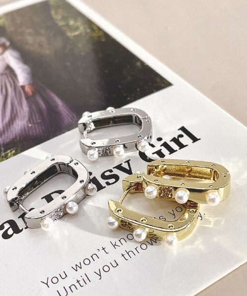 Futier land(フューティアランド)の「タイニーストーンフープピアス(ピアス(両耳用)・レディース・シルバー/ゴールド・FREE)」の8枚目の写真