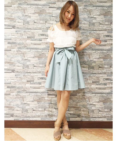 one after another NICE CLAUP（ワンアフターアナザーナイスクラップ）の「【ナイスクラップ】シャーリング切替Tシャツ（Tシャツ/カットソー・レディース・その他12/ネイビー/ホワイト・FREE）」の8枚目の写真