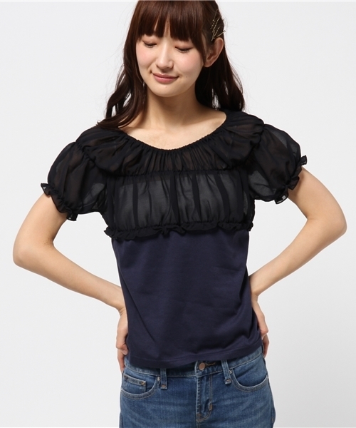 one after another NICE CLAUP（ワンアフターアナザーナイスクラップ）の「【ナイスクラップ】シャーリング切替Tシャツ（Tシャツ/カットソー・レディース・その他12/ネイビー/ホワイト・FREE）」の4枚目の写真