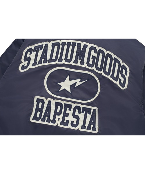 A BATHING APE エイプ　パーカー　スタジャン　メンズ　ロゴ A BATHING APE（スタジャン）のフリマアイテム一覧