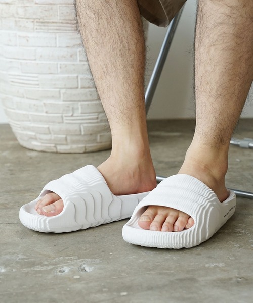 【adidas】サンダル アディレッタ22 ADILETTE 22 ユニセックス アディダス アディレッタ 22 サンダル / Adilette 22 Slides
