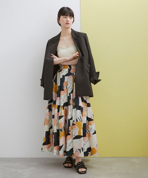 ADAM ET ROPE'(アダムエロペ)の「【WEB限定】タックティアードスカート(スカート・レディース・ブラック/ネイビー/オフホワイト・FREE)」の18枚目の写真