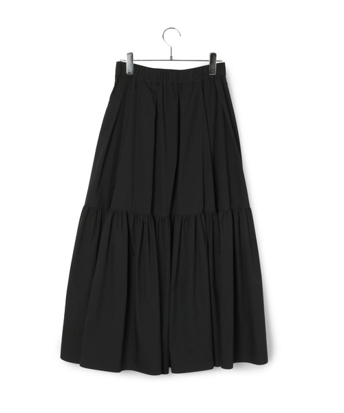ADAM ET ROPE'(アダムエロペ)の「【WEB限定】タックティアードスカート(スカート・レディース・ブラック/ネイビー/オフホワイト・FREE)」の9枚目の写真