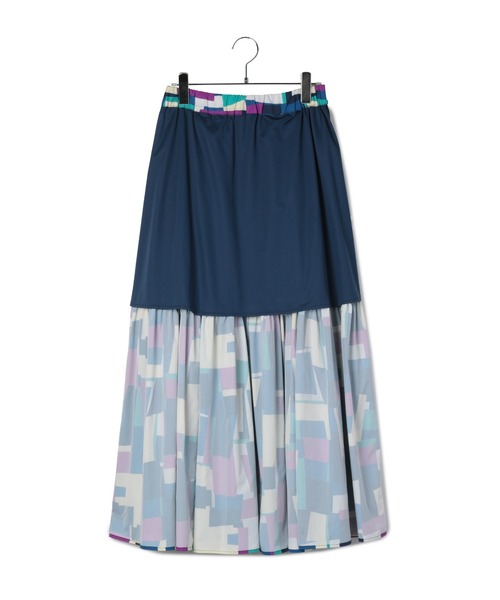 ADAM ET ROPE'(アダムエロペ)の「【WEB限定】タックティアードスカート(スカート・レディース・ブラック/ネイビー/オフホワイト・FREE)」の6枚目の写真