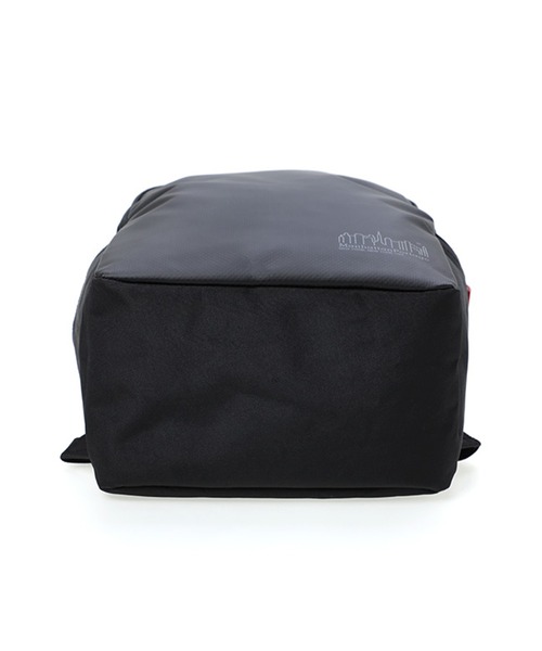 Manhattan Portage（マンハッタンポーテージ）の「Pacific Vestry Backpack（バックパック/リュック・メンズ・ブラック・MEDIUM）」の5枚目の写真