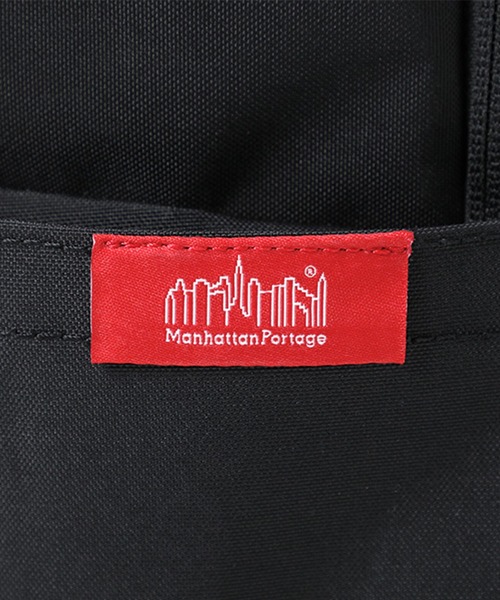 Manhattan Portage（マンハッタンポーテージ）の「Pacific Vestry Backpack（バックパック/リュック・メンズ・ブラック・MEDIUM）」の13枚目の写真
