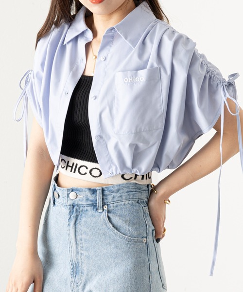 Chico(チコ)の「ドロストクロップド丈シャツ(シャツ/ブラウス・レディース・イエロー系その他2/ブルー系その他2/アイボリー/ブルー/ピンク/イエロー/ブラウン系その他2/ブラック系その他2・FREE)」の4枚目の写真