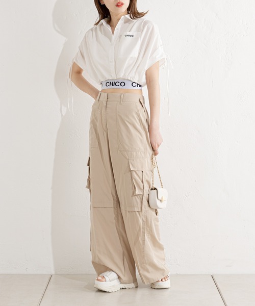 Chico(チコ)の「ドロストクロップド丈シャツ(シャツ/ブラウス・レディース・イエロー系その他2/ブルー系その他2/アイボリー/ブルー/ピンク/イエロー/ブラウン系その他2/ブラック系その他2・FREE)」の10枚目の写真