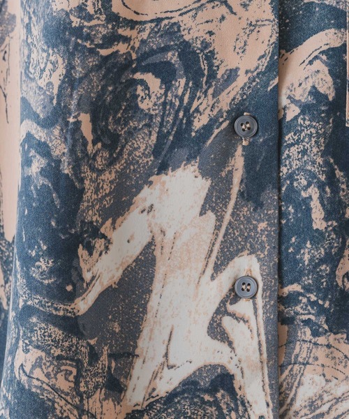 Happy John（ハッピージョン）の「art design open color shirt/アートデザインオープンカラーシャツ（シャツ/ブラウス・レディース・ブルー/グリーン/ブラック・FREE）」の9枚目の写真