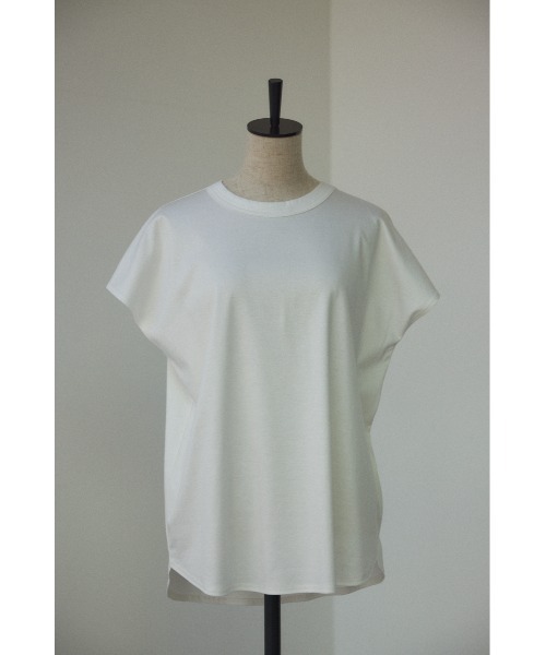BLACK BY MOUSSY（ブラックバイマウジー）の「plain dolman tops（プレーンドルマントップス）（Tシャツ/カットソー・レディース・オフホワイト/ダークブルー/ブラック・FREE）」の2枚目の写真