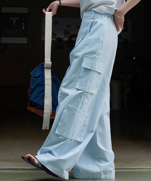 chuclla（チュクラ）の「センタープリーツ カーゴワイドパンツ chw23s083（カーゴパンツ・レディース・ライトブルー/ホワイト・L/M/S）」の6枚目の写真