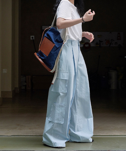 chuclla（チュクラ）の「センタープリーツ カーゴワイドパンツ chw23s083（カーゴパンツ・レディース・ライトブルー/ホワイト・L/M/S）」の7枚目の写真