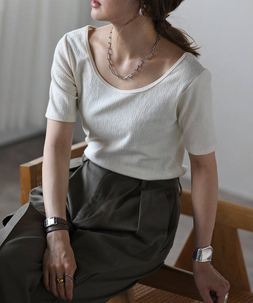 Bonjour Sagan(ボンジュールサガン)の「バレエネックプルオーバー(Tシャツ/カットソー・レディース・キナリ/ブラック・FREE)」の1枚目の写真