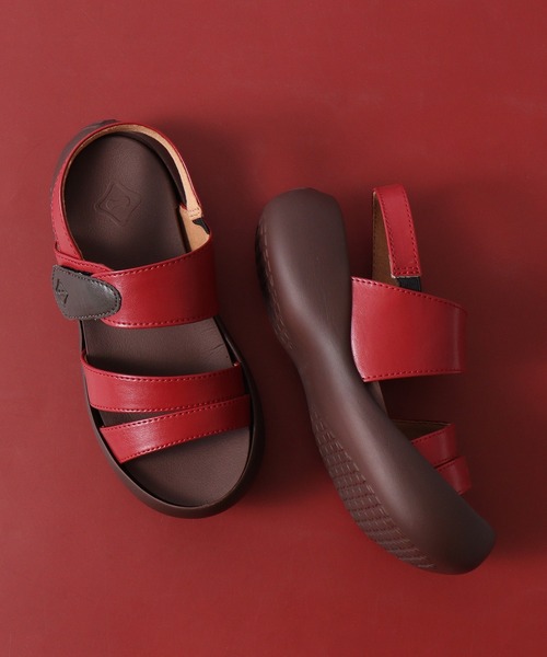 Regetta Canoe（リゲッタカヌー）の「軽量キッズサンダル（サンダル・キッズ・オレンジ系その他/レッド/ネイビー×ホワイト/スカイブルー/コーラルピンク/ホワイト/トリコロール/マスタード・20/21/18/19/22/17/16）」の7枚目の写真