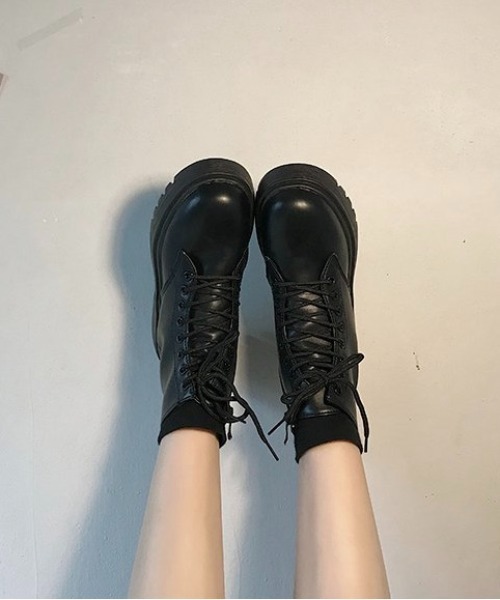 Burner(バーナー)の「【OKUOKU Recommend Select】サイドジップ付き レースアップ ブーツ oku-shoes-607023283597-32 U(ブーツ・レディース・ブラック・35/36/37/38/39/40/41/42/43)」の5枚目の写真