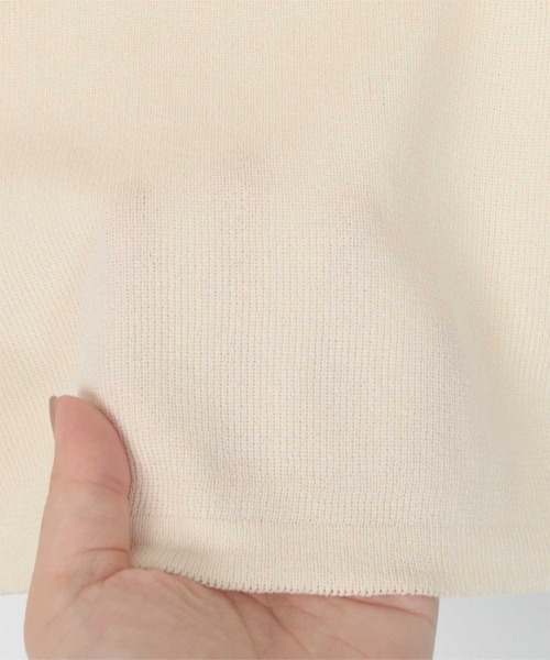 miette(ミエット)の「バイカラーハーフジップサマーニット(ニット/セーター・レディース・アイボリー/ブラック/ブラック系その他・FREE)」の5枚目の写真