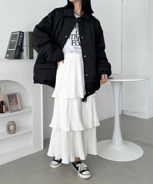 CLEA（クレア）の「裏ボアオーバーサイズキルティングジャケット/中綿コート（ブルゾン・レディース・ブルー/ホワイト/ブラック/ベージュ/ピンク/カーキ/アイボリー/オリーブ/ミント/イエロー・FREE/S）」の22枚目の写真