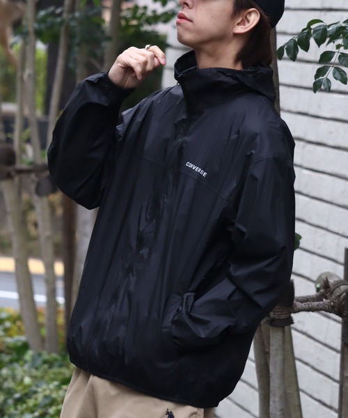 CONVERSE（コンバース）の「【CONVERSE/コンバース】軽量撥水 ナイロンポケッタブルパーカー（ナイロンジャケット・メンズ・ブルー系その他/ピンク/ブルー系その他2/サックスブルー/ネイビー/ベージュ/ブラック/ライトグレー/ブラック系その他・LL/L/M）」の13枚目の写真