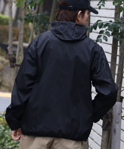 CONVERSE（コンバース）の「【CONVERSE/コンバース】軽量撥水 ナイロンポケッタブルパーカー（ナイロンジャケット・メンズ・ブルー系その他/ピンク/ブルー系その他2/サックスブルー/ネイビー/ベージュ/ブラック/ライトグレー/ブラック系その他・LL/L/M）」の14枚目の写真