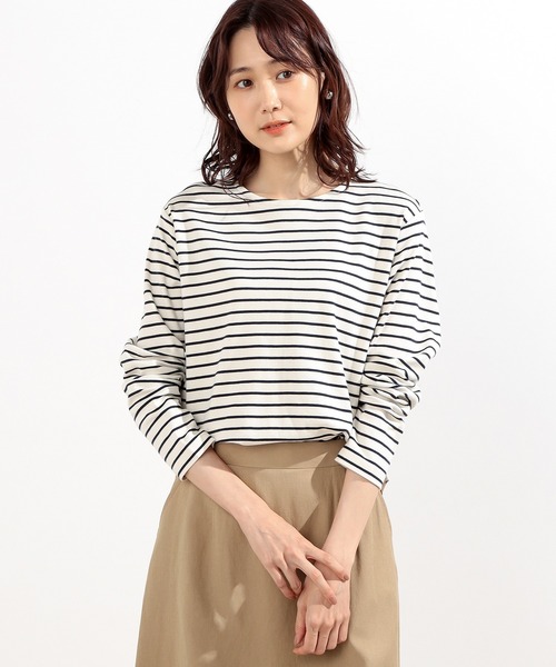 Petit Honfleur(プチオンフルール)の「ボーダーTシャツ(Tシャツ/カットソー・レディース・アイボリー/ベージュ/ネイビー・M/L)」の9枚目の写真