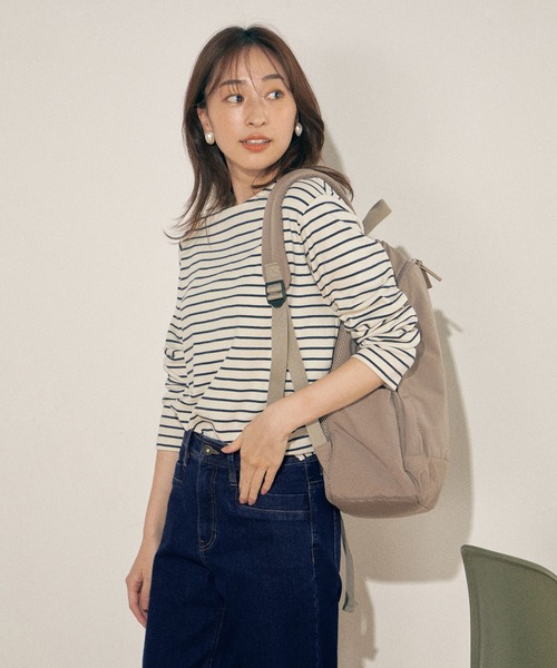 Petit Honfleur(プチオンフルール)の「ボーダーTシャツ(Tシャツ/カットソー・レディース・アイボリー/ベージュ/ネイビー・M/L)」の4枚目の写真