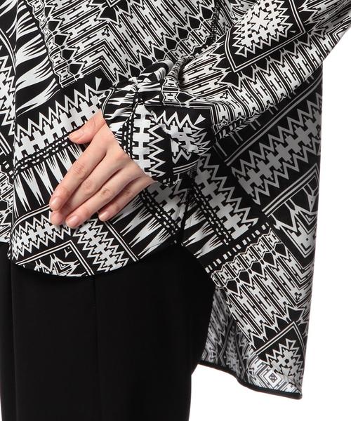 ASTRAET(アストラット)の「ASTRAET(アストラット) ボヘミアンプリントスウェットシャツ(シャツ/ブラウス・レディース・ブラック・0)」の8枚目の写真