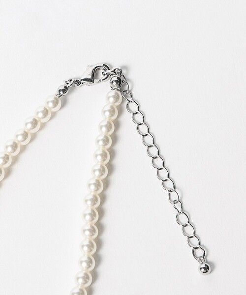BEAMS HEART(ビームスハート)の「フェイクパール 2連 ロングネックレス(ネックレス・レディース・シルバー/ゴールド・ONE SIZE)」の14枚目の写真