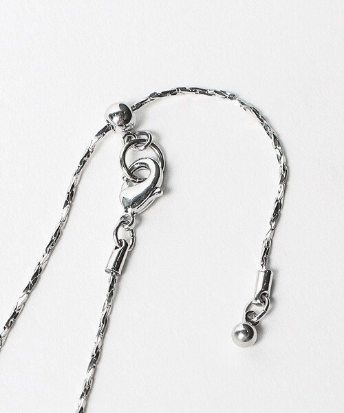 BEAMS HEART(ビームスハート)の「フェイクパール 2連 ロングネックレス(ネックレス・レディース・シルバー/ゴールド・ONE SIZE)」の12枚目の写真