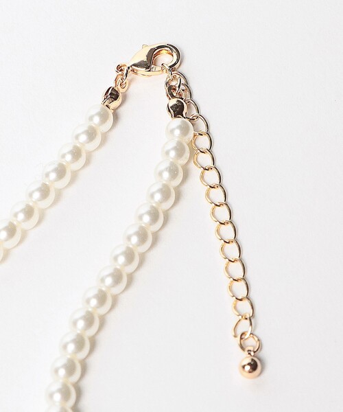 BEAMS HEART(ビームスハート)の「フェイクパール 2連 ロングネックレス(ネックレス・レディース・シルバー/ゴールド・ONE SIZE)」の9枚目の写真