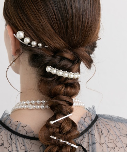Cupid Heart（キューピッドハート）の「【Cupid Heart】結婚式アクセ！パールメタルバレッタ（バレッタ/ヘアクリップ・レディース・ゴールド/シルバー・MEDIUM）」の7枚目の写真