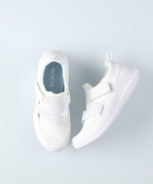 ORiental TRaffic（オリエンタルトラフィック）の「ベルトニットスニーカー（スニーカー・レディース・ブラック/ホワイト・36inch/38inch/37inch/39inch）」の2枚目の写真