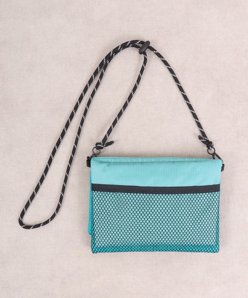 DAY OUT(デイアウト)の「DAY OUT EcOCHE-X Eco bag in Sacoche(ショルダーバッグ・メンズ・ホワイト/イエロー/オリーブ/ブルー/ライトブラウン/ブラック・FREE)」の17枚目の写真