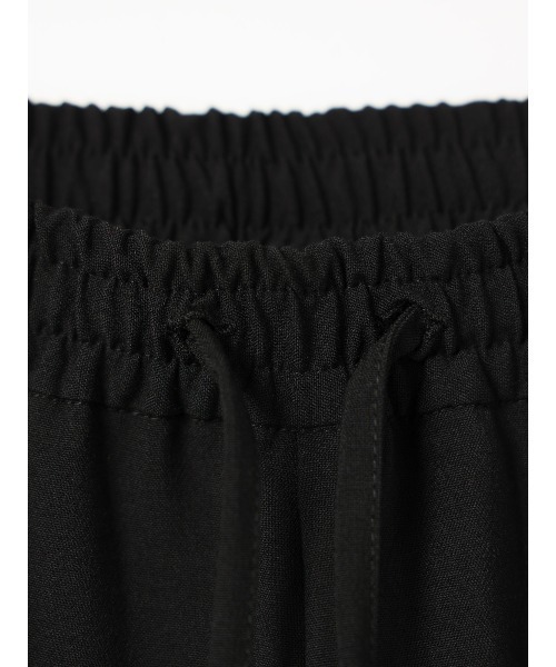 MidiUmi（ミディウミ）の「テーパードイージーパンツ（その他パンツ・レディース・ブラウン/チャコールグレー/ブラック・FREE）」の5枚目の写真