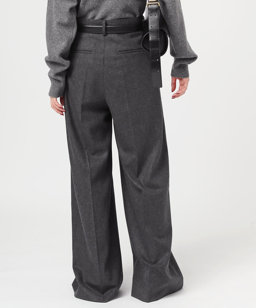 EVERYDAY I LIKE.(エヴリディアイライク)の「フランネルタックパンツ(スラックス・レディース・ブラック/チャコールグレー・40/34/36/38)」の4枚目の写真