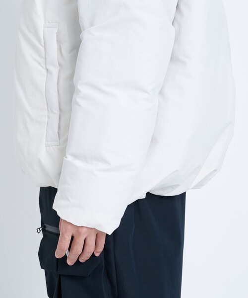 CITY TOKYO（シティトウキョウ）の「シャフトジップアップダウン（ダウンジャケット/コート・メンズ・ホワイト/ブラック・2/1）」の11枚目の写真